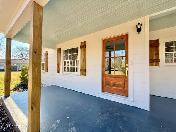 $144,900 | 103 Center Street, Crystal Springs, MS 39059