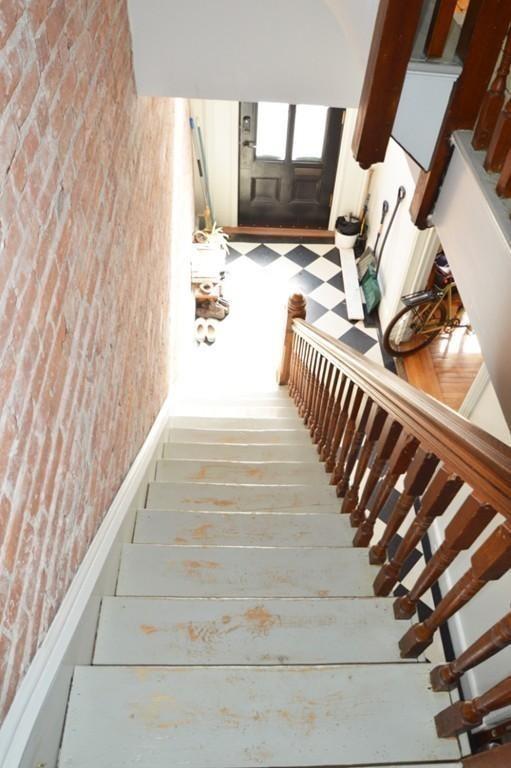 656 Columbia Road Boston, MA 02125 - Photo 10 of 34 Gallery Image 10