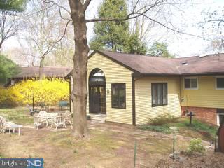 26 Rampart East Media, PA 19063 - Photo 2 of 6 Gallery Image 2