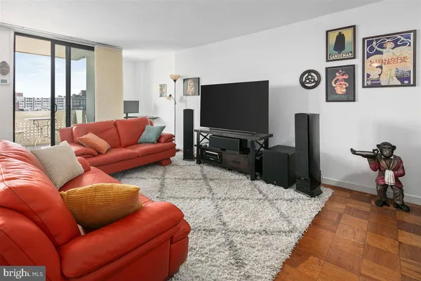 $295,000 | 1245 4th Street Southwest, Unit E707, Washington, DC 20024