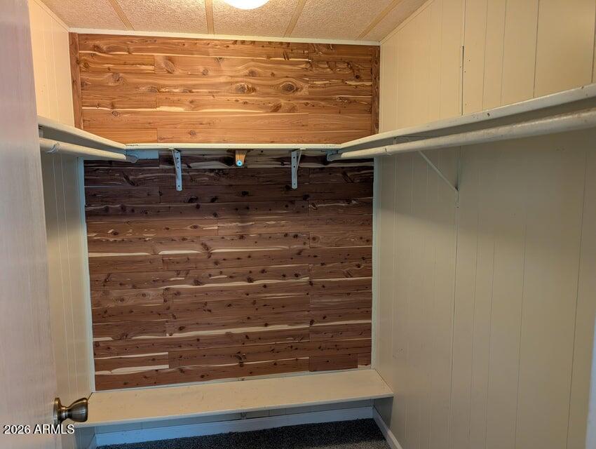 908 North Matterhorn Road Payson, AZ 85541 - Photo 50 of 59 Master closet pic3