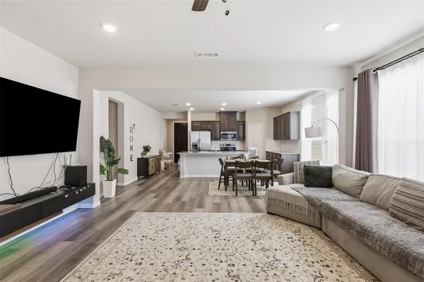 $348,000 | 801 Taliaferro Trail, Springtown, TX 76082