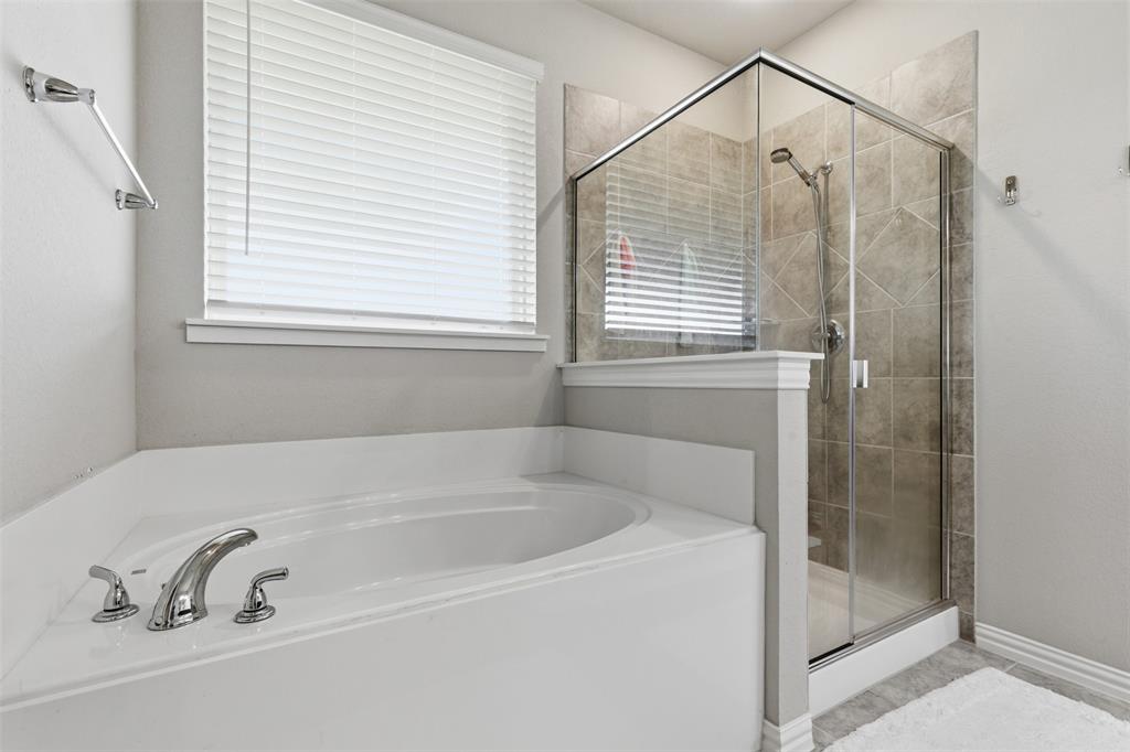 801 Taliaferro Trail Springtown, TX 76082 - Photo 15 of 28