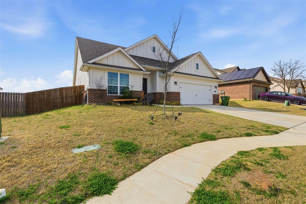 801 Taliaferro Trail Springtown, TX 76082 - Photo 5 of 28