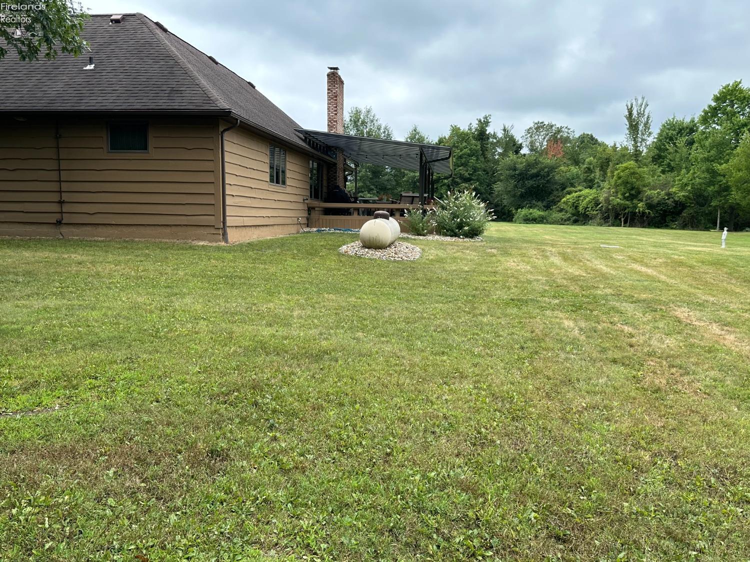 354 Big Bass Road Willard, OH 44890 - Photo 9 of 47 Gallery Image 9