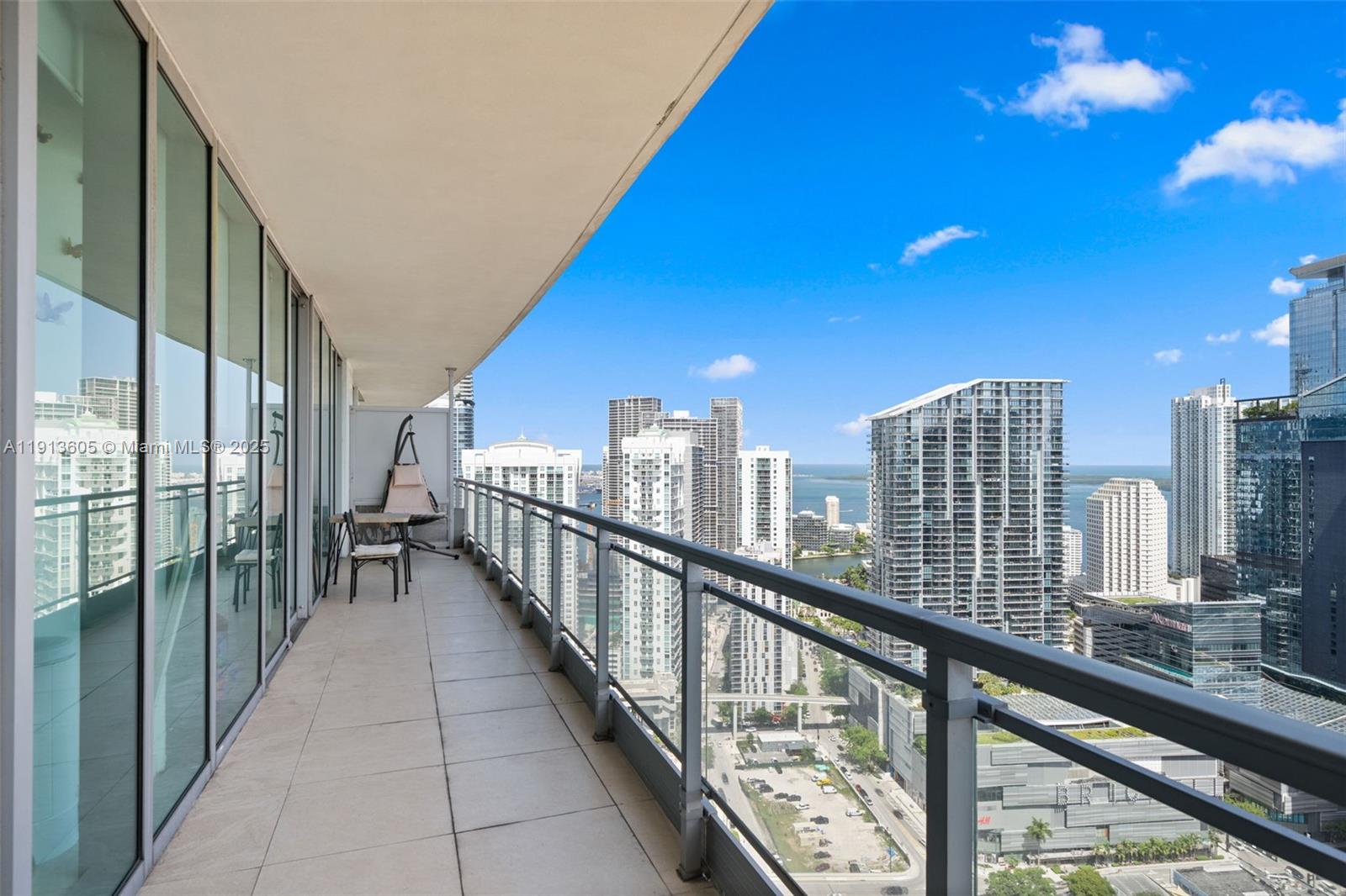 92 Southwest 3rd Street, Unit 4403 Miami, FL 33130 - Photo 21 of 28 a view of city from a balcony