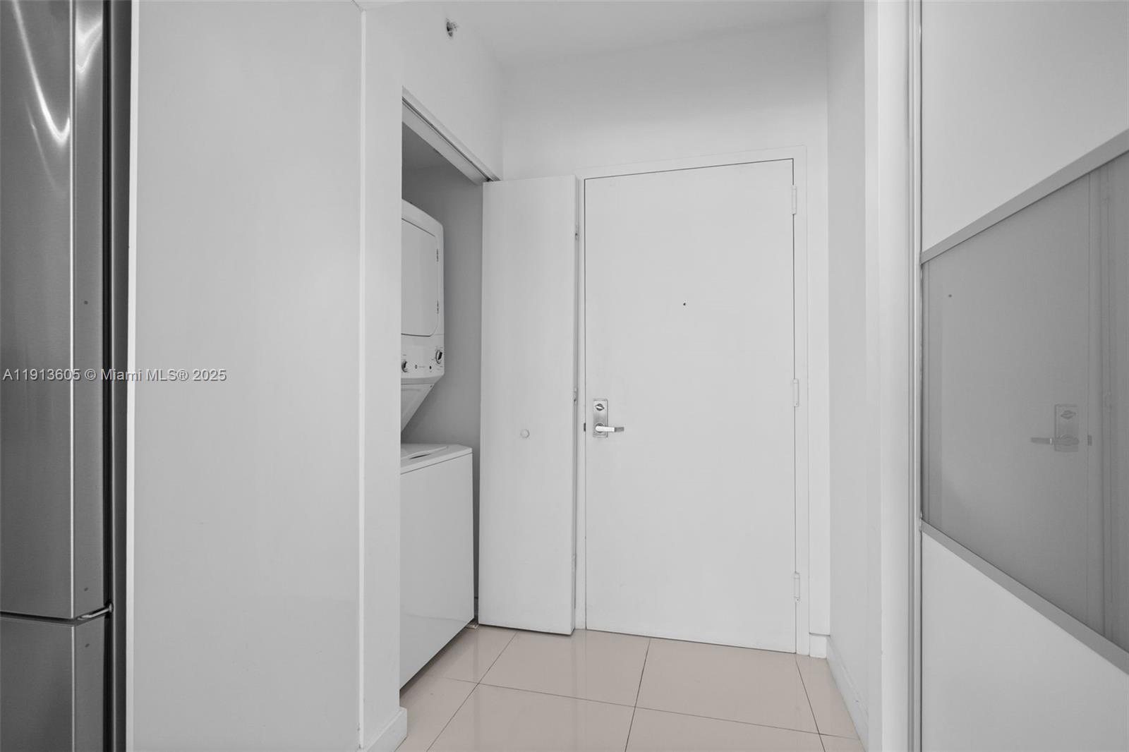 92 Southwest 3rd Street, Unit 4403 Miami, FL 33130 - Photo 7 of 28