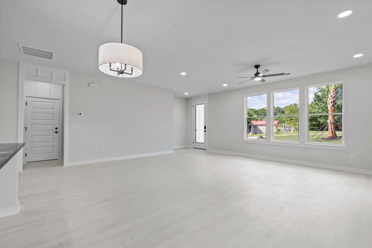 121 Current Drive Greenville, SC 29611 - Photo 11 of 36