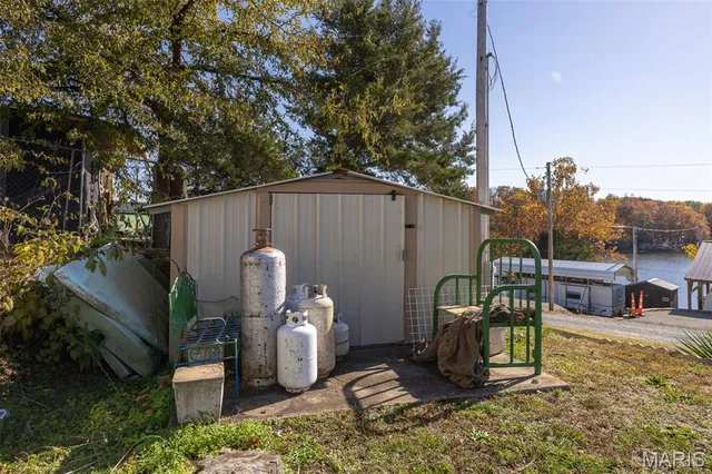 $175,000 | 14607 Rock Cliff Drive, Ste. Genevieve, MO 63670