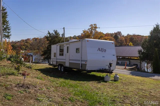 $175,000 | 14607 Rock Cliff Drive, Ste. Genevieve, MO 63670