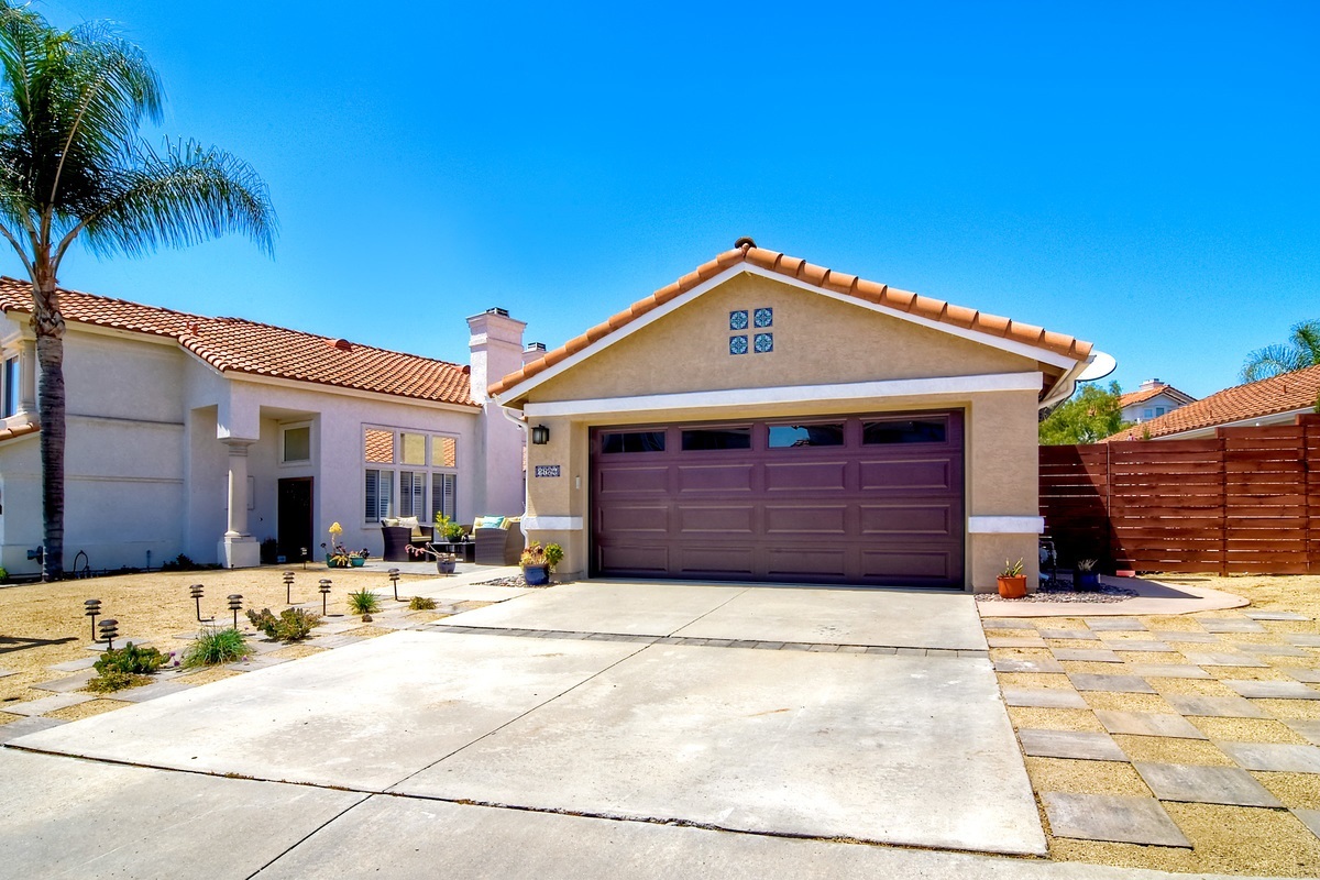 3726 Via Del Rancho Oceanside, CA 92056 - Photo 3 of 25 Gallery Image 3