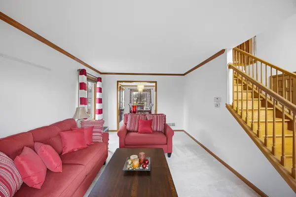 $650,000 | 4807 Clearwater Lane, Naperville, IL 60564