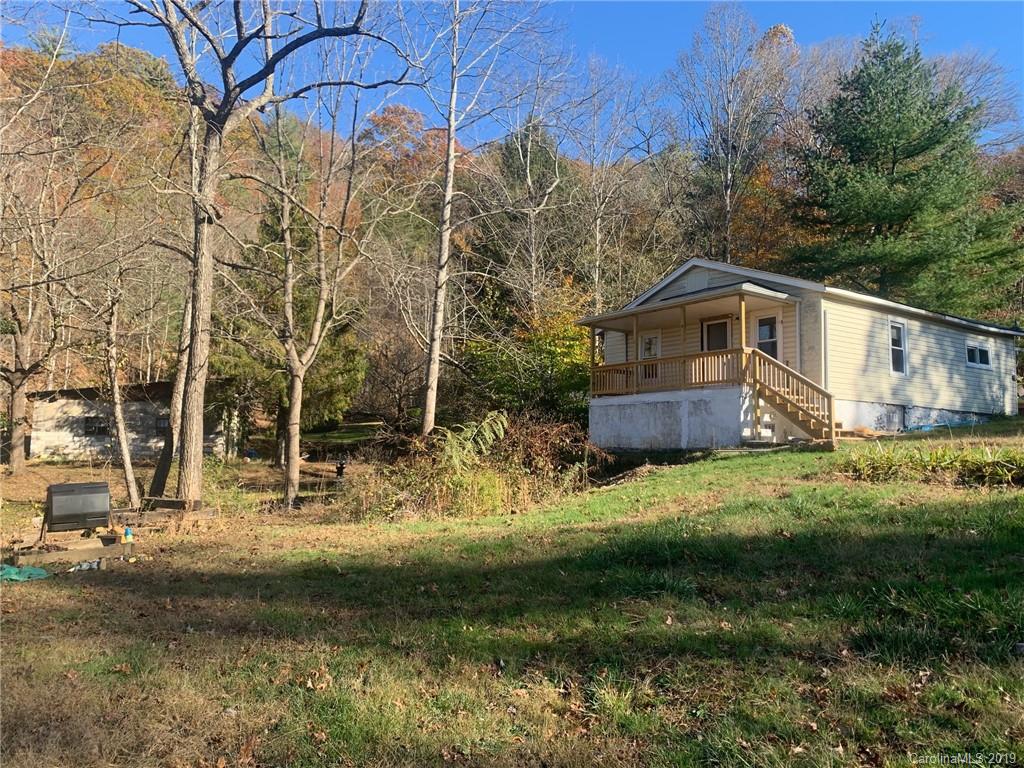 20 New Valley Road Swannanoa, NC 28778 - Photo 2 of 13 Gallery Image 2
