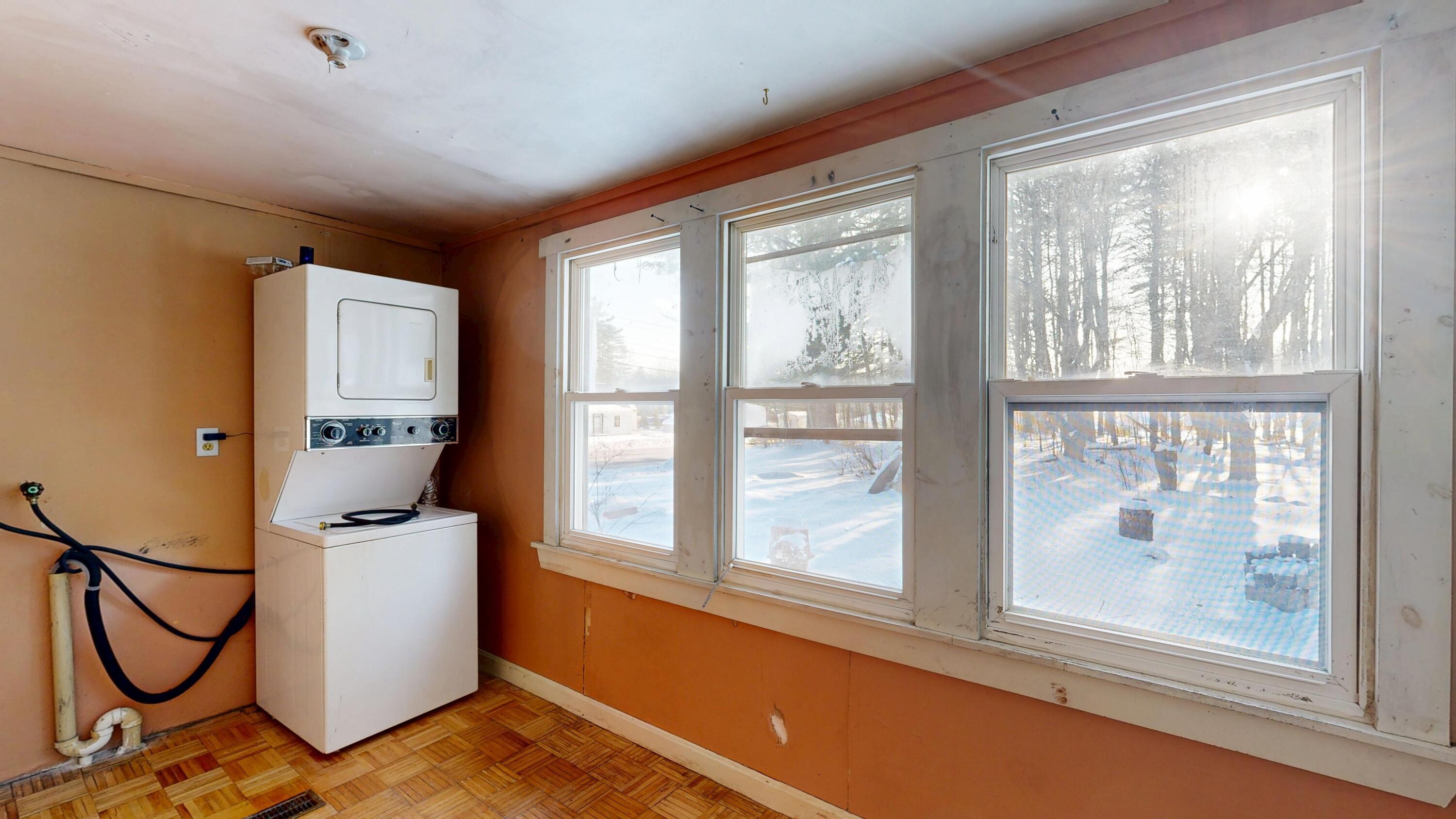 156 Roosevelt Trail Naples, ME 04055 - Photo 6 of 17 Laundry