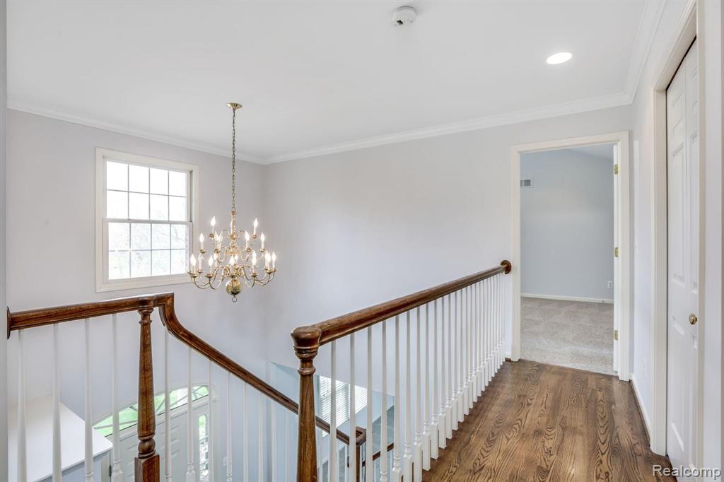 1110 Vernier Road Grosse Pointe Woods, MI 48236 - Photo 16 of 33