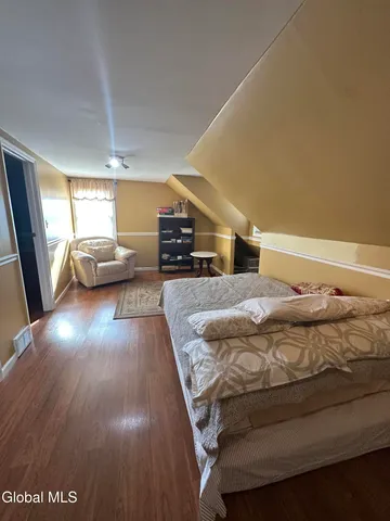 $2,500 | 6 Elliott Avenue, Schenectady, NY 12304