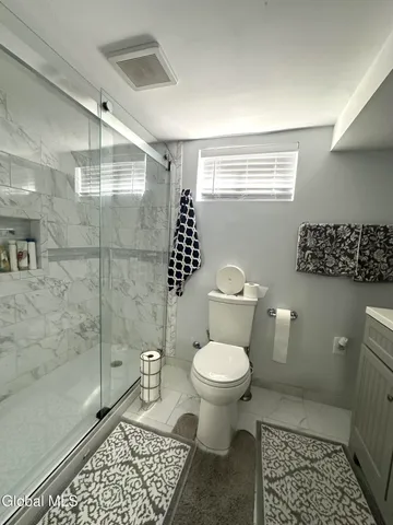 $2,500 | 6 Elliott Avenue, Schenectady, NY 12304