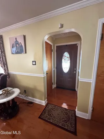 $2,500 | 6 Elliott Avenue, Schenectady, NY 12304