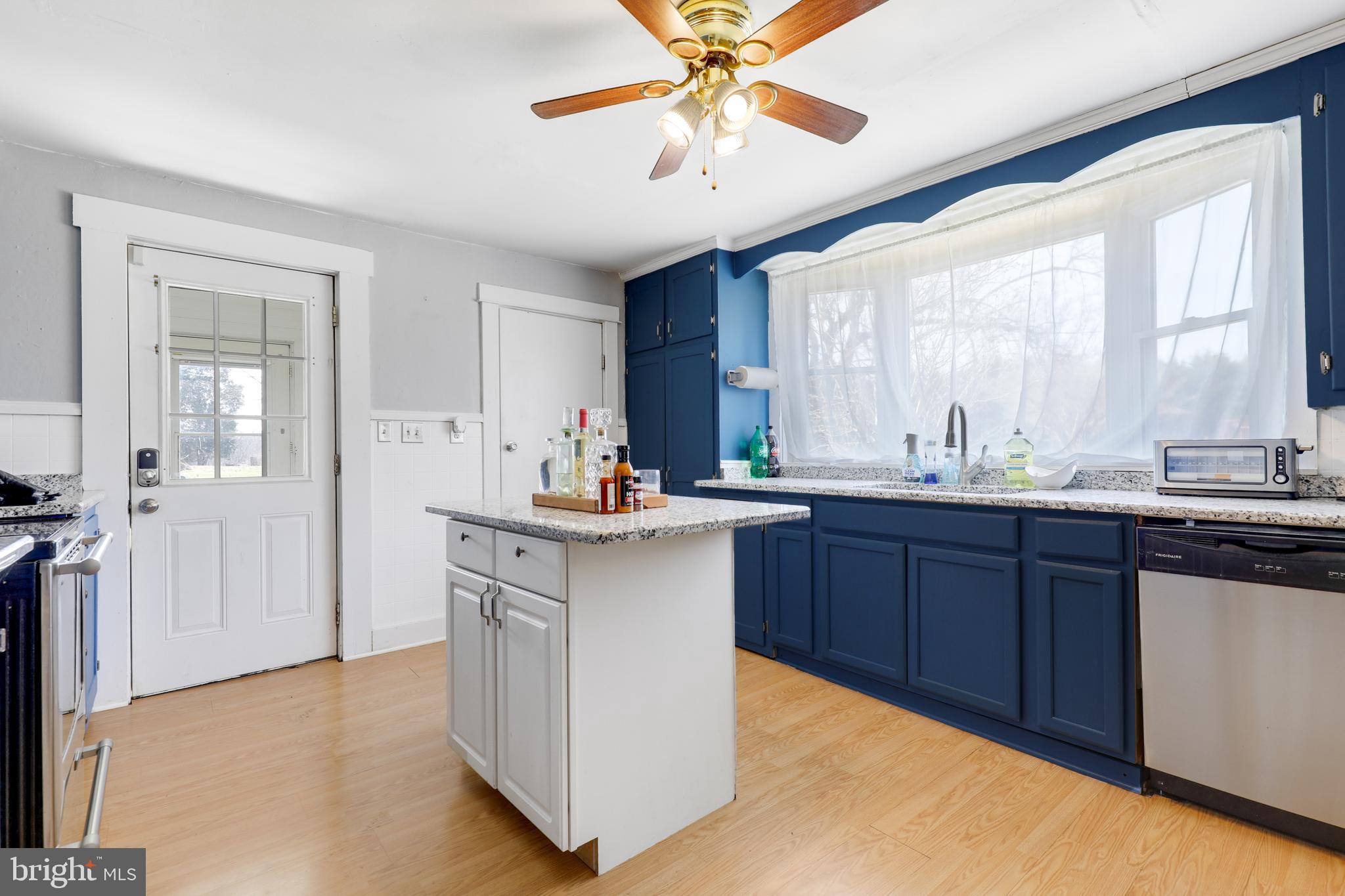 1796 Conowingo Road Rising Sun, MD 21911 - Photo 4 of 26 Kitchen