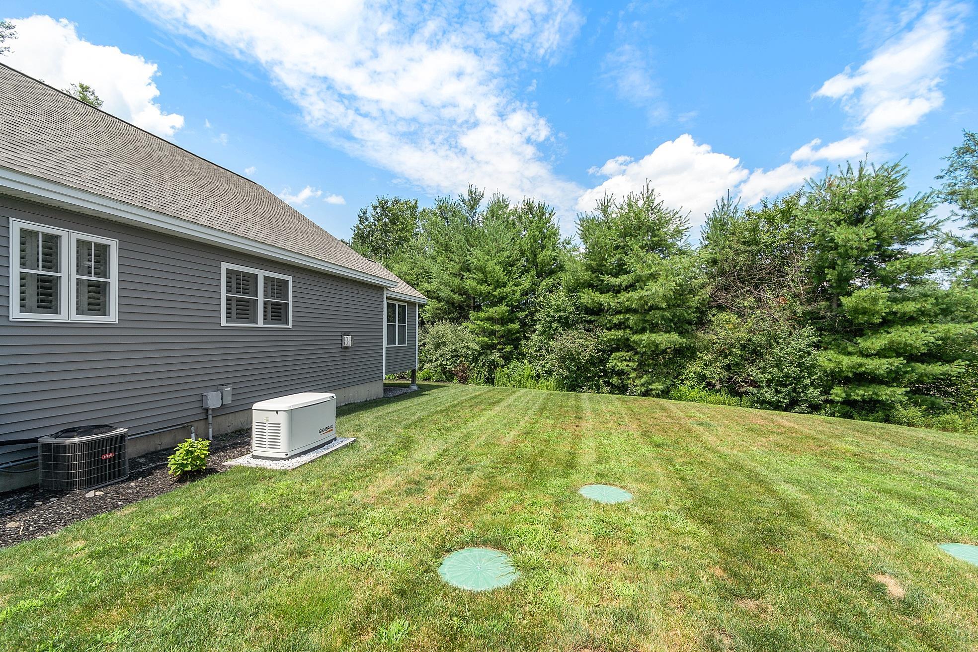 7 Paddock Circle, Unit 12 Nashua, NH 03062 - Photo 19 of 23