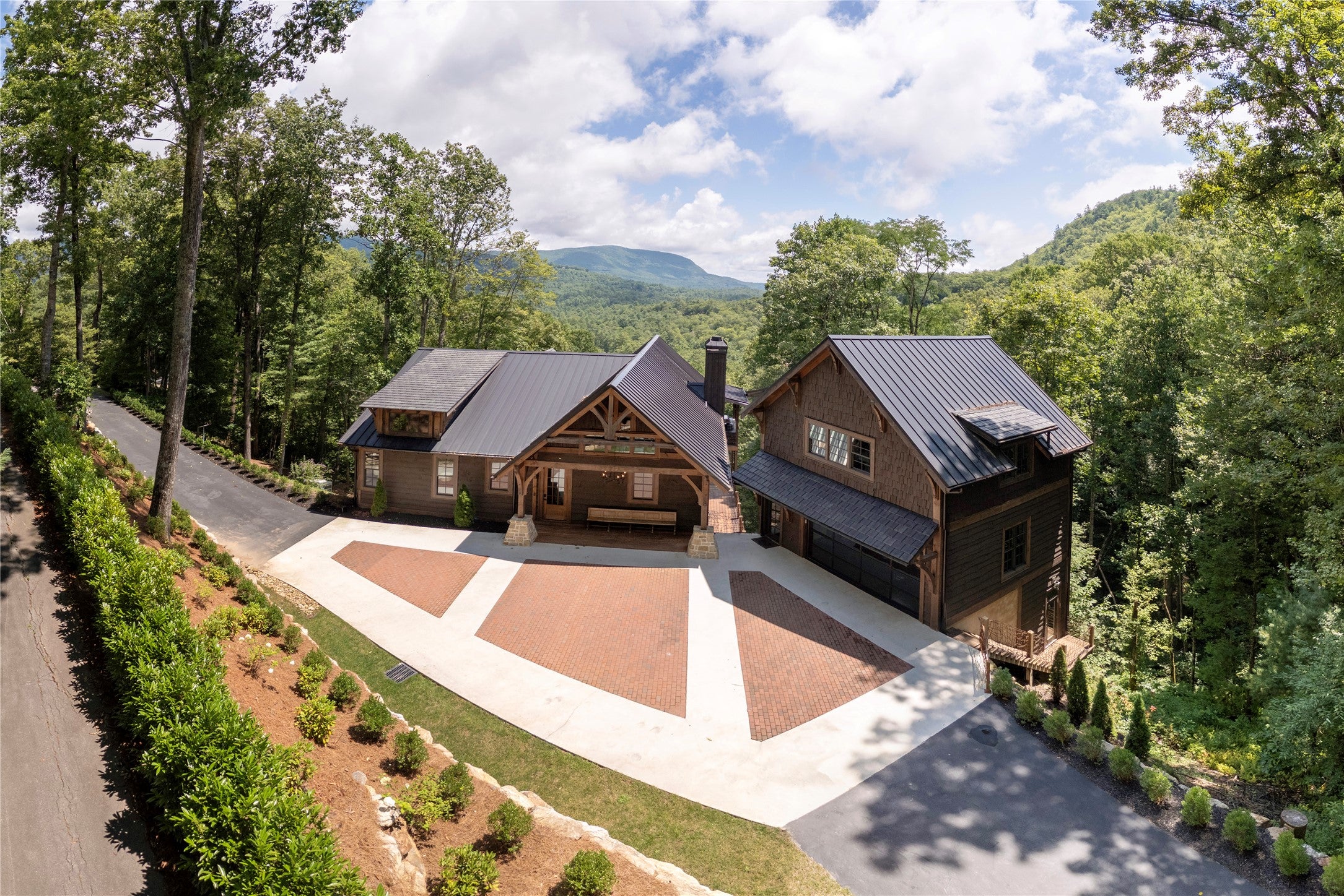 327 Golf View Road Sapphire, NC 28774 - Photo 9 of 100 Gallery Image 9