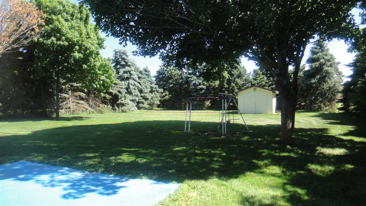 2743 Karr Road Belvidere, IL 61008 - Photo 11 of 24 Gallery Image 11