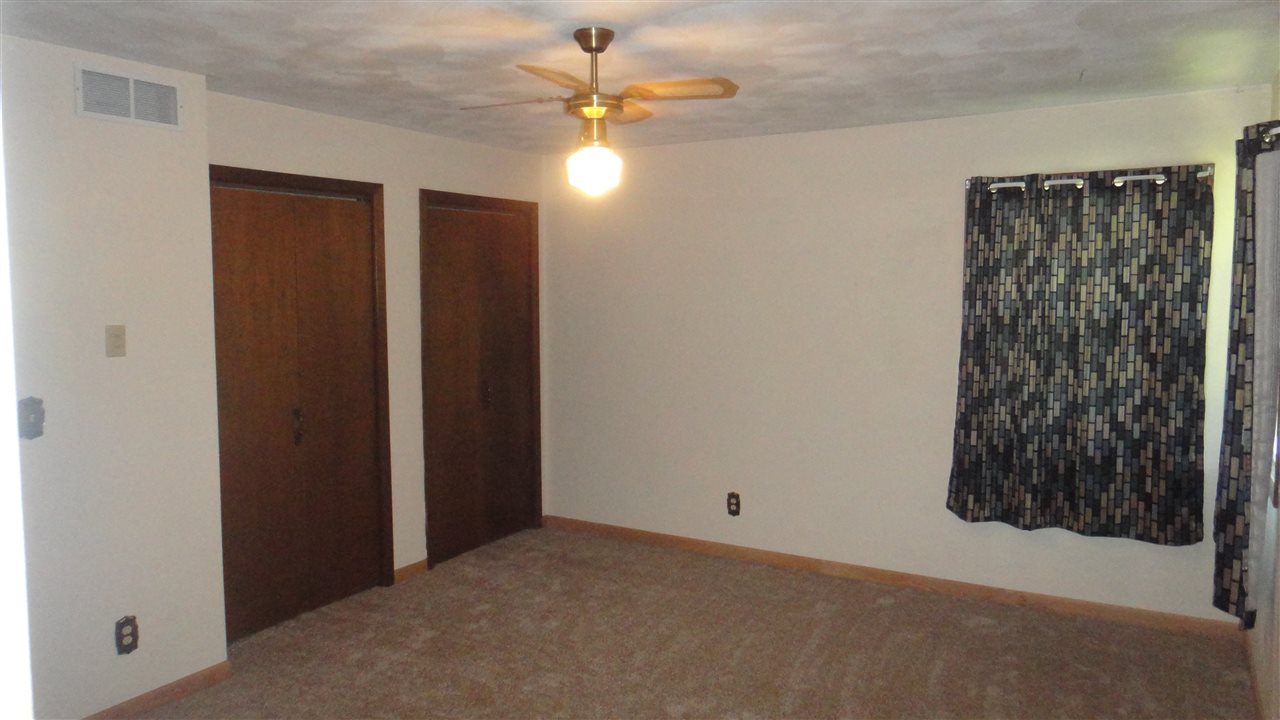 2743 Karr Road Belvidere, IL 61008 - Photo 22 of 24 Gallery Image 22