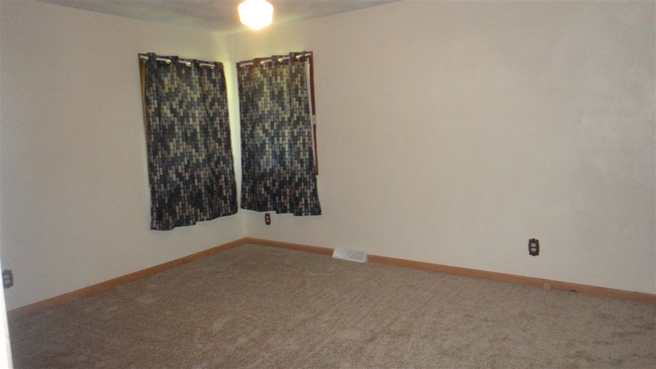2743 Karr Road Belvidere, IL 61008 - Photo 23 of 24 Gallery Image 23