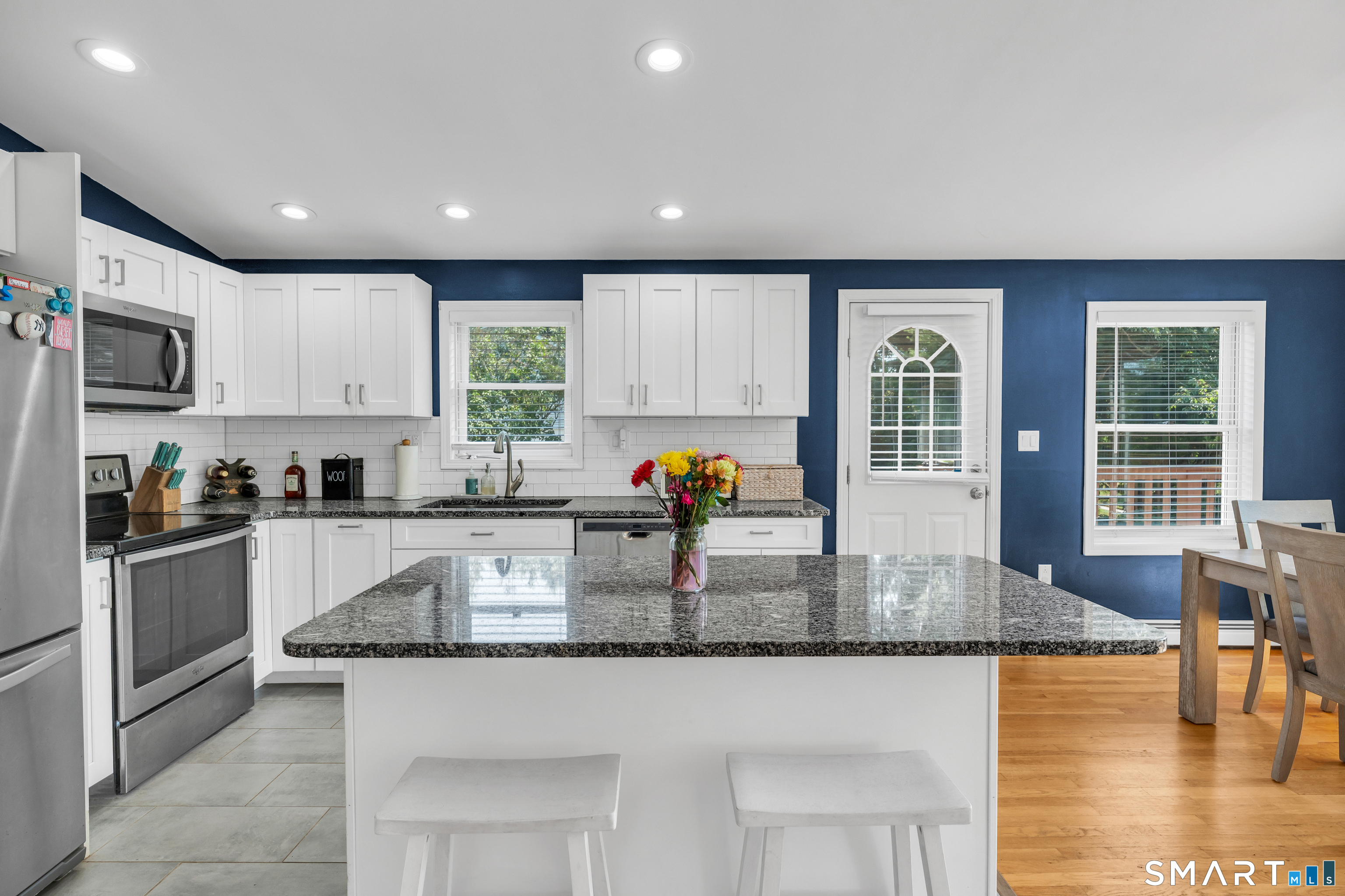 95 Crest Drive Groton, CT 06355 - Photo 21 of 40