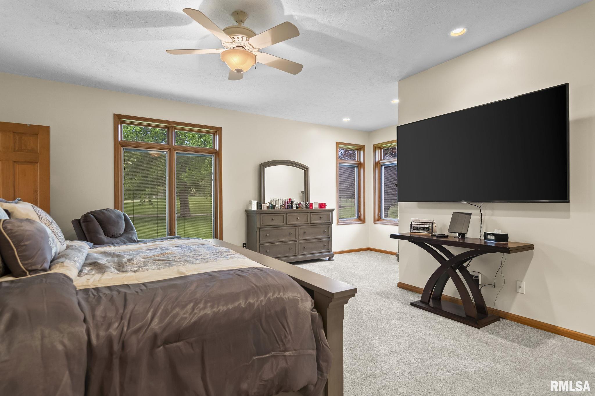 340 Sebring Road Sherman, IL 62707 - Photo 24 of 52 Gallery Image 24