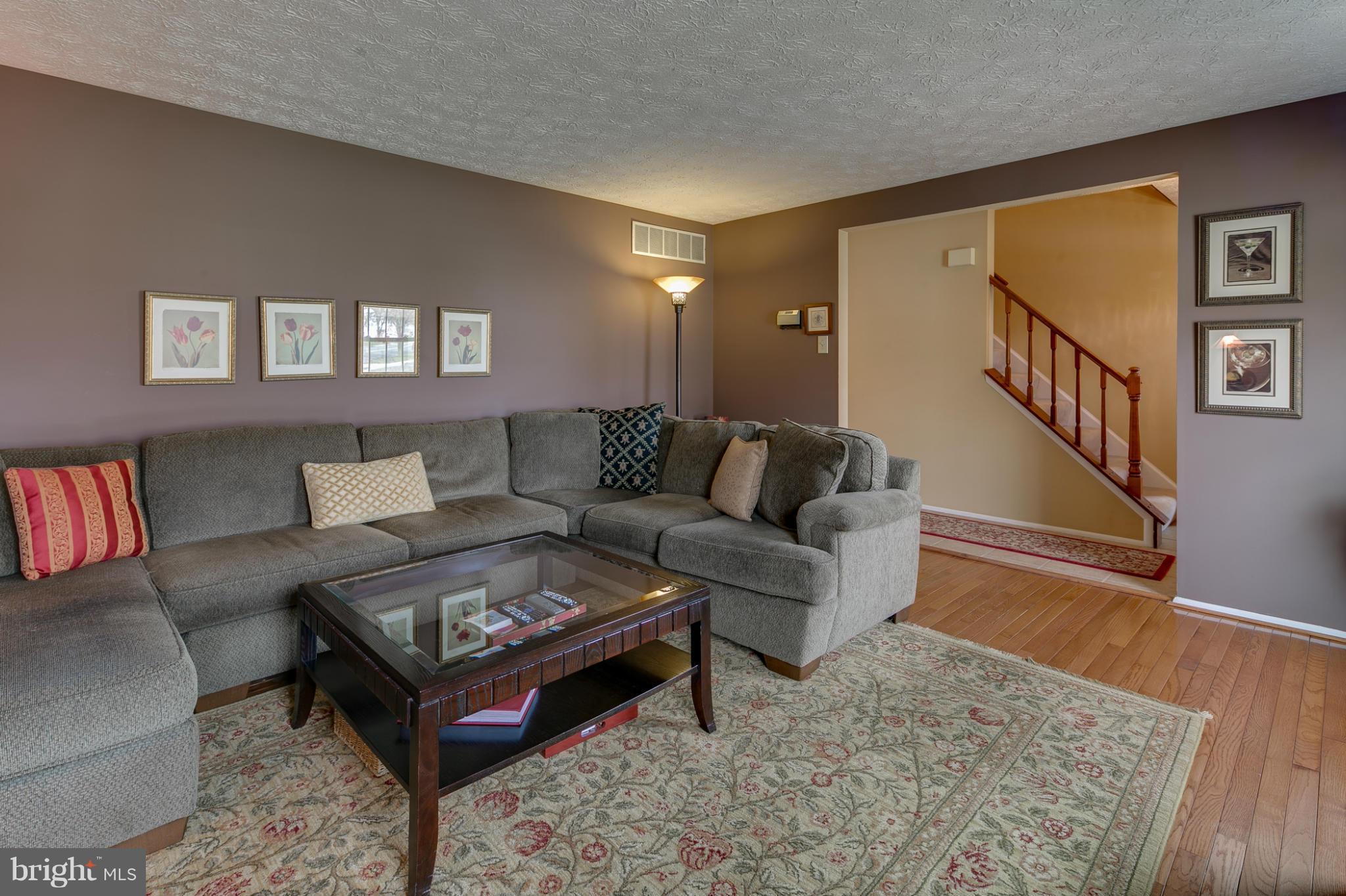 1461 Silo Way Silver Spring, MD 20905 - Photo 12 of 22 Living Room