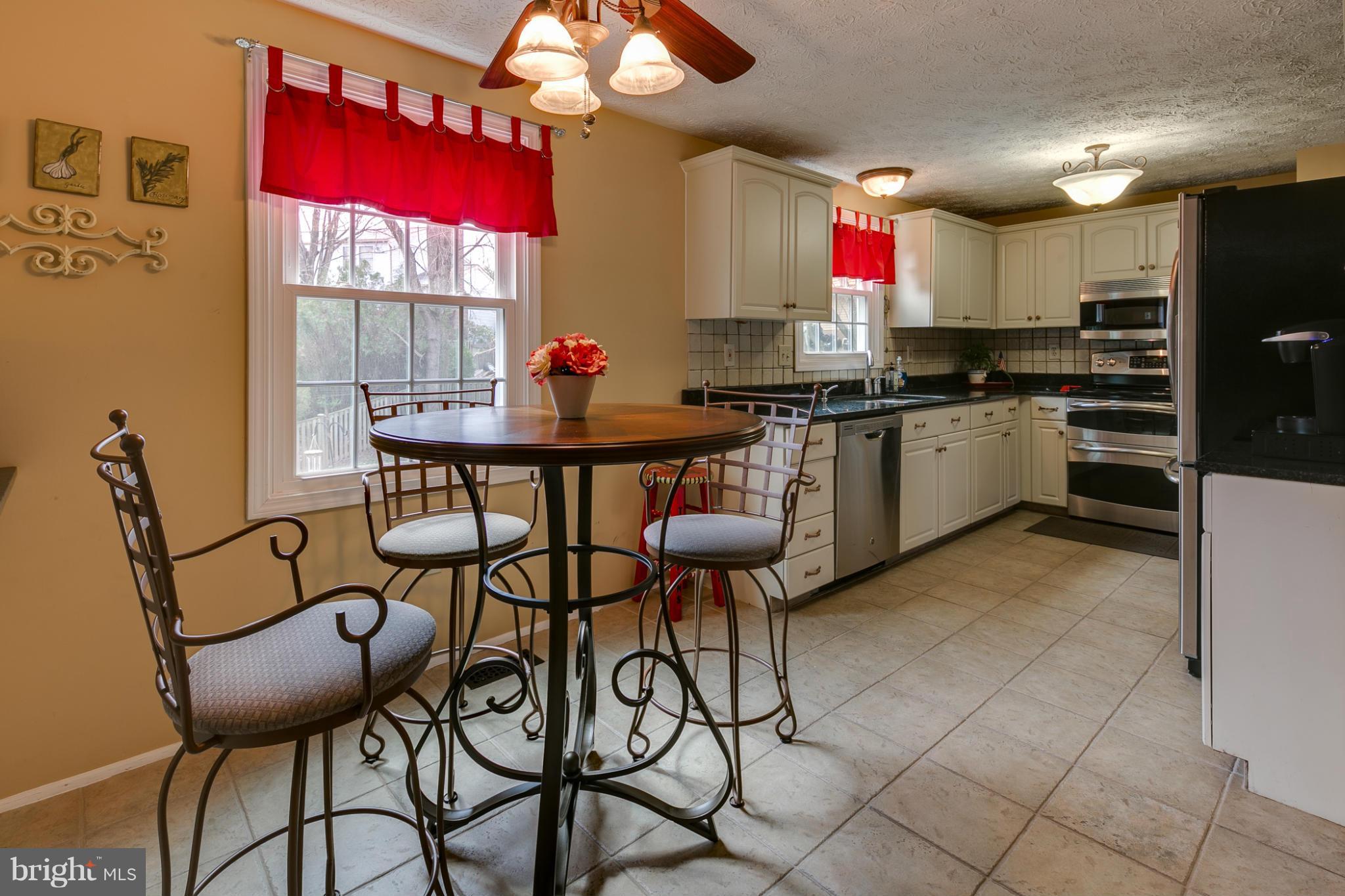 1461 Silo Way Silver Spring, MD 20905 - Photo 5 of 22 Kitchen