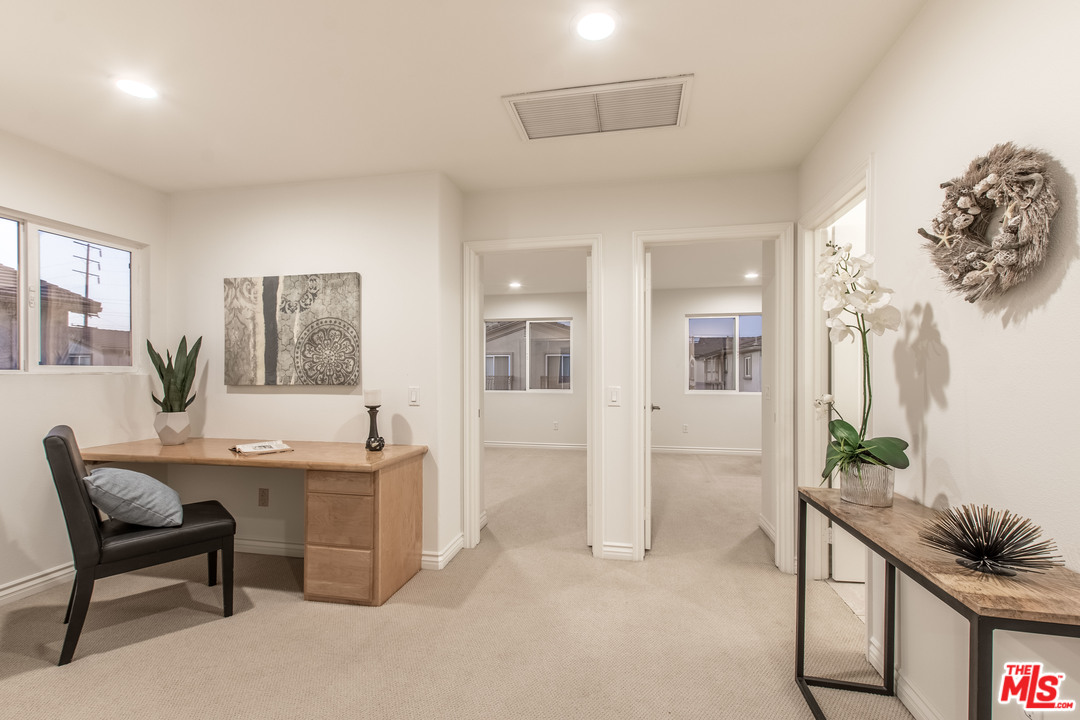 8352 Telegraph Road Downey, CA 90240 - Photo 28 of 41