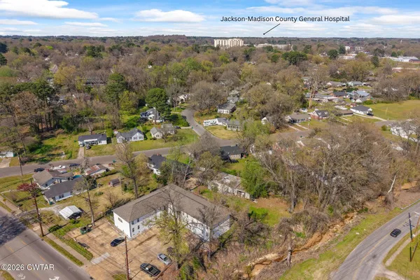 $1,025,000 | 1000 Hollywood Drive, Jackson, TN 38301