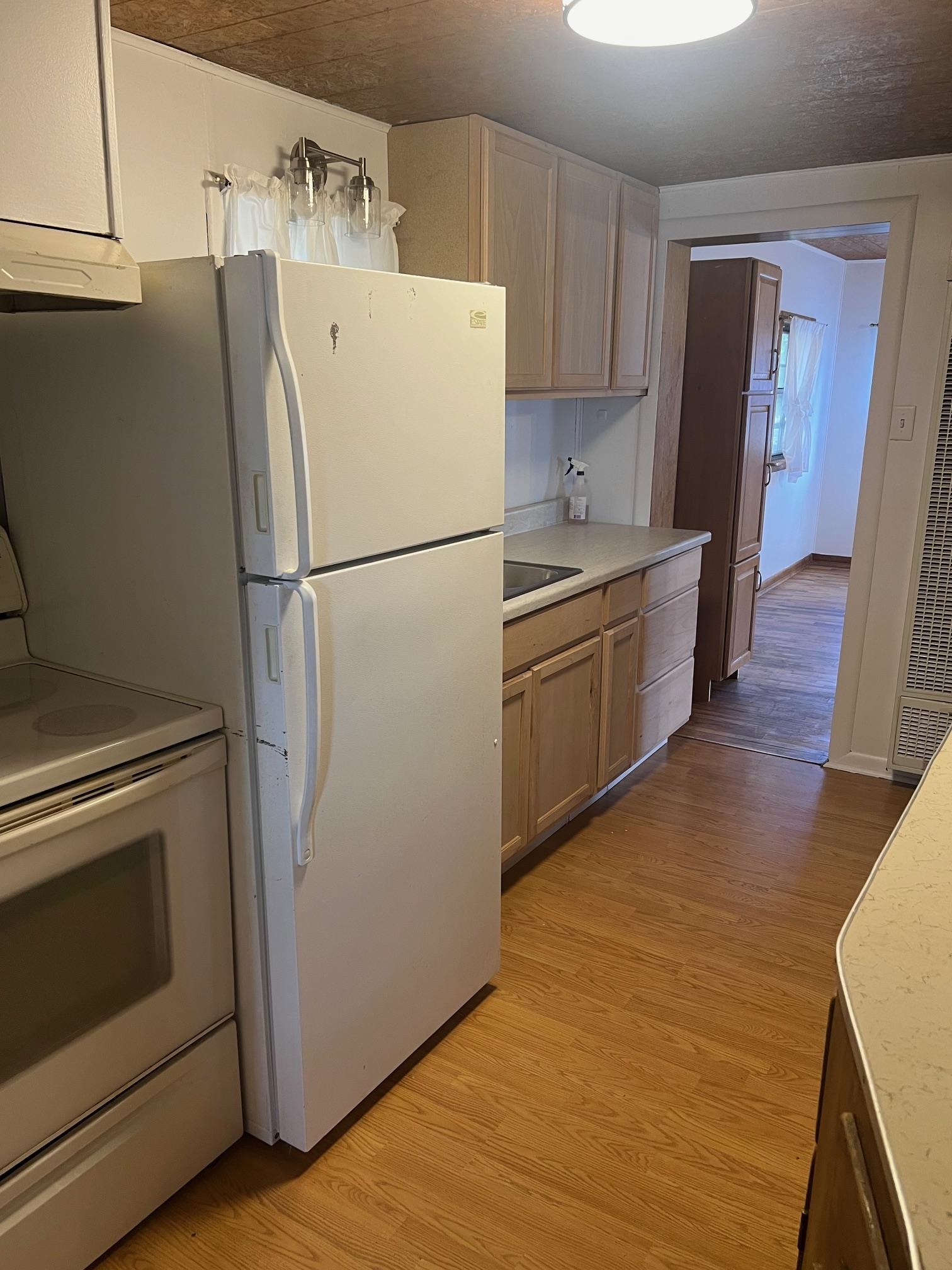 506 West State Street Rawlins, WY 82301 - Photo 6 of 8