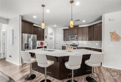 $389,900 | 238 Lake Pointe Drive, Savannah, GA 31407