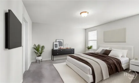 $389,900 | 238 Lake Pointe Drive, Savannah, GA 31407