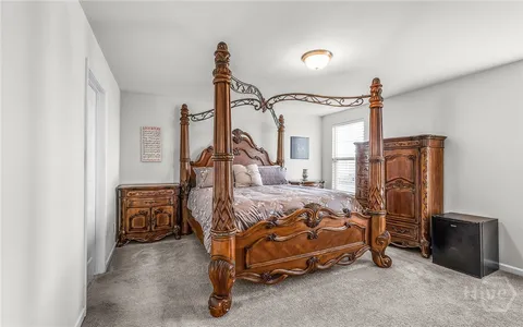 $389,900 | 238 Lake Pointe Drive, Savannah, GA 31407