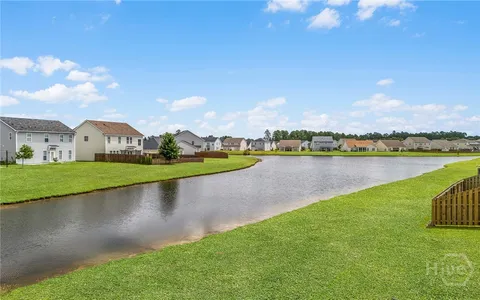 $389,900 | 238 Lake Pointe Drive, Savannah, GA 31407