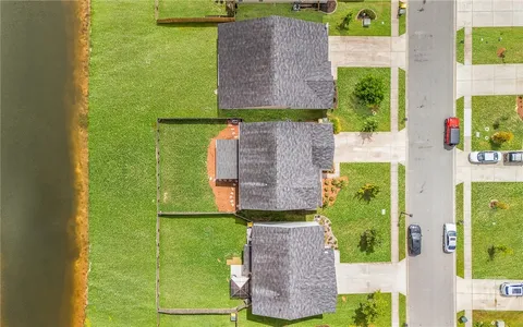 $389,900 | 238 Lake Pointe Drive, Savannah, GA 31407