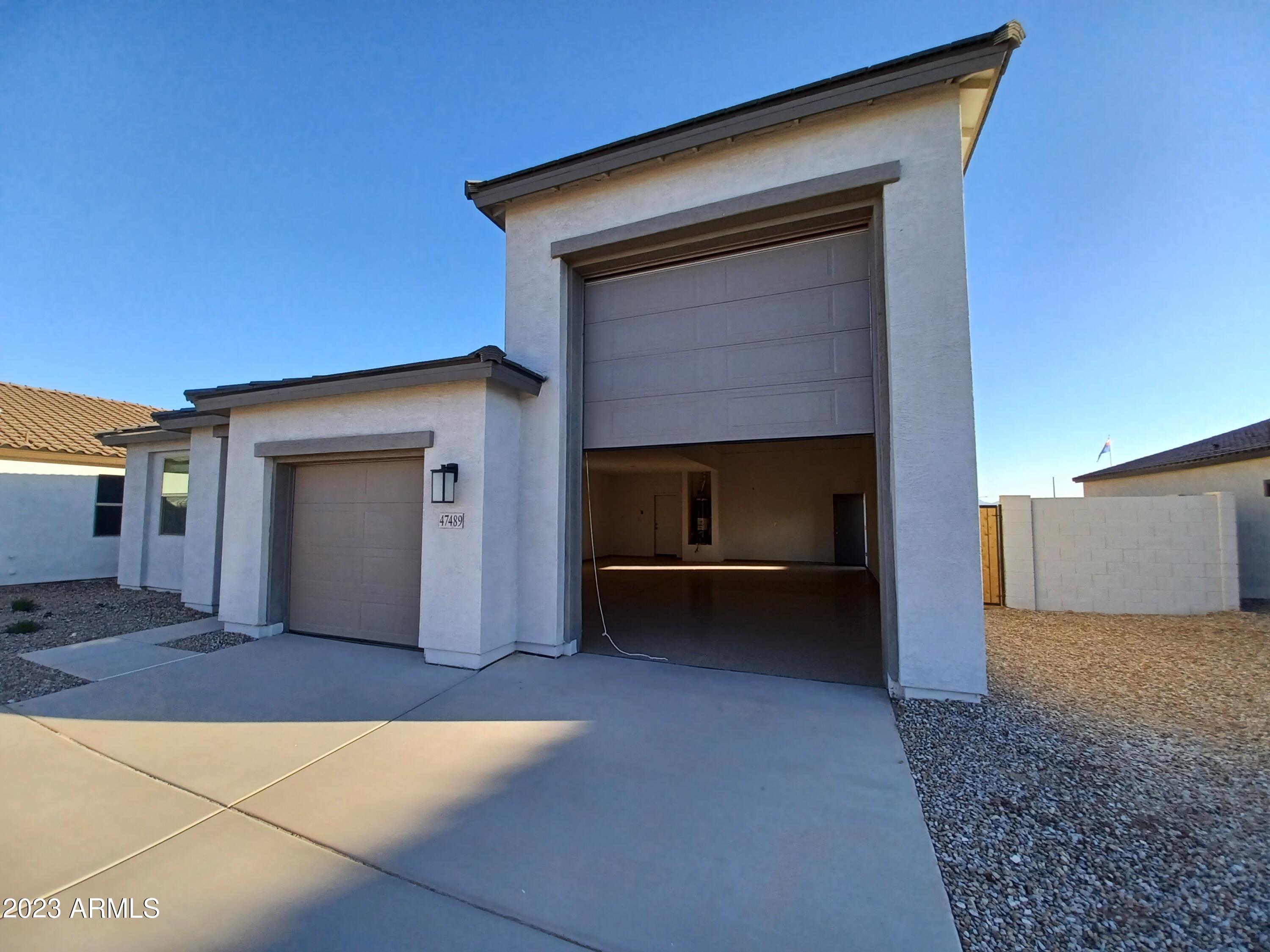 47489 West Cansados Road Maricopa, AZ 85139 - Photo 1 of 29 Lot 103 Garage