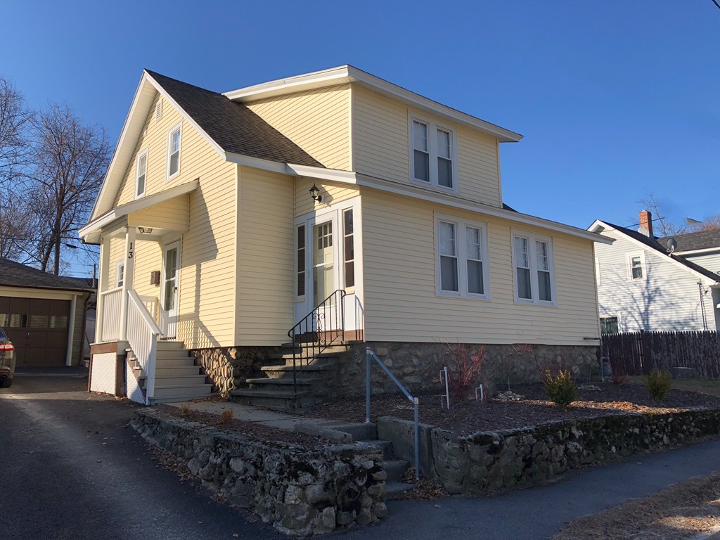 13 Clason Road Worcester, MA 01606 - Photo 1 of 18 Gallery Image 1