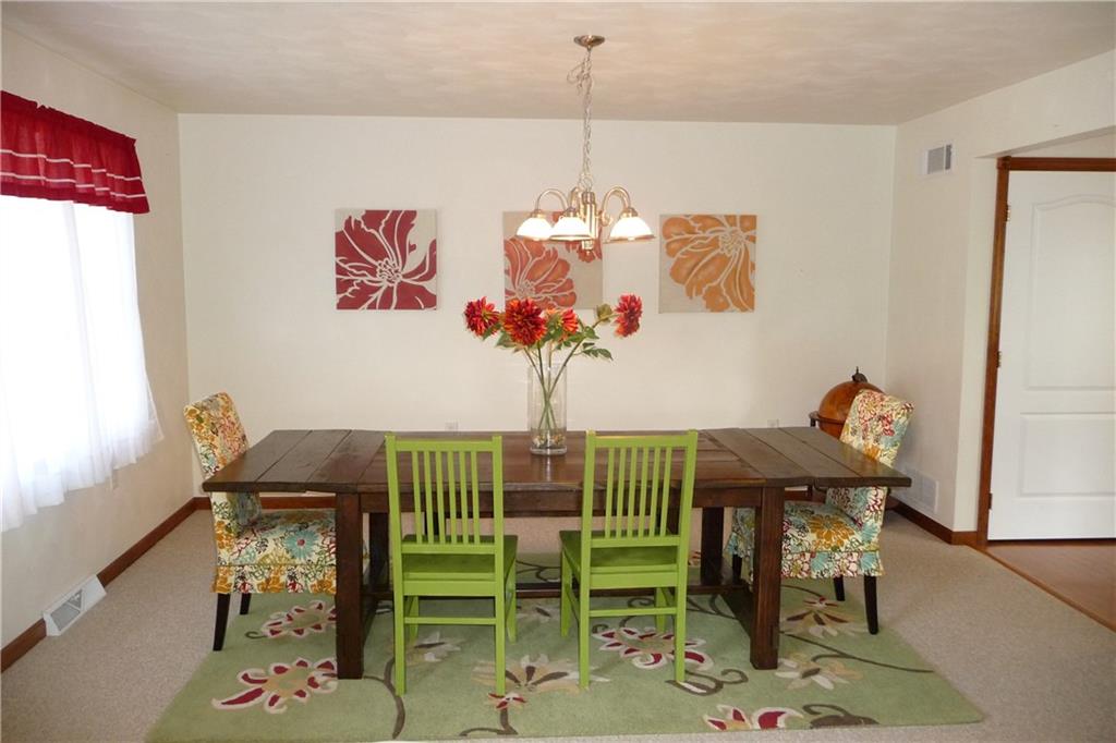 386 Lemmon Road Latrobe, PA 15650 - Photo 7 of 25 Dining Room
