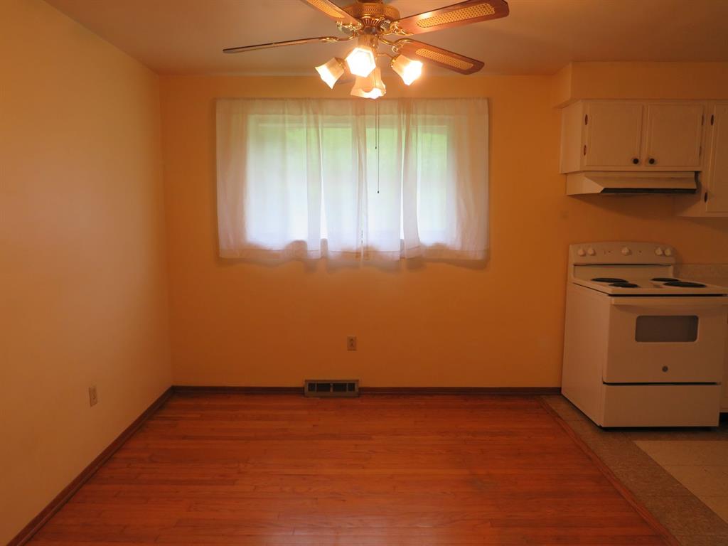 435 Hemphill Road Tarentum, PA 15084 - Photo 11 of 30