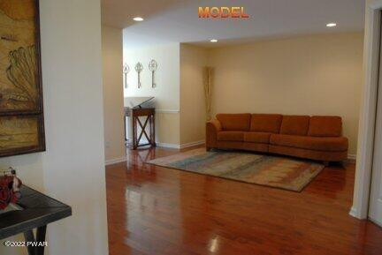 202 MacIntosh Way Matamoras, PA 18336 - Photo 11 of 18