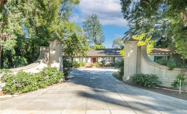 $2,880,000 | 1635 San Pasqual Street, Pasadena, CA 91106