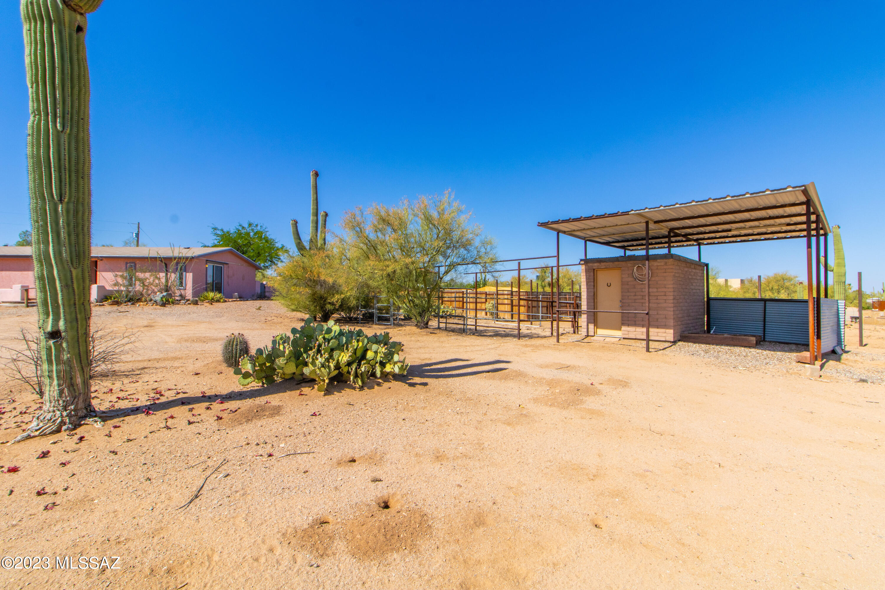 6147 North Van Ark Road Tucson, AZ 85743 - Photo 27 of 42 Gallery Image 27