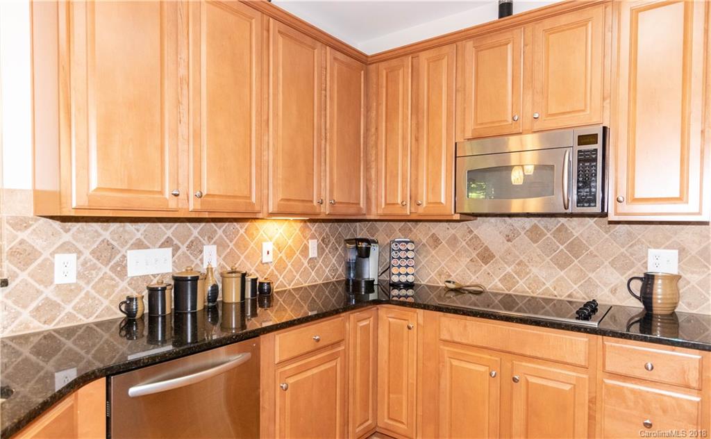 621 Andover Lane Tega Cay, SC 29708 - Photo 18 of 36 Gallery Image 18