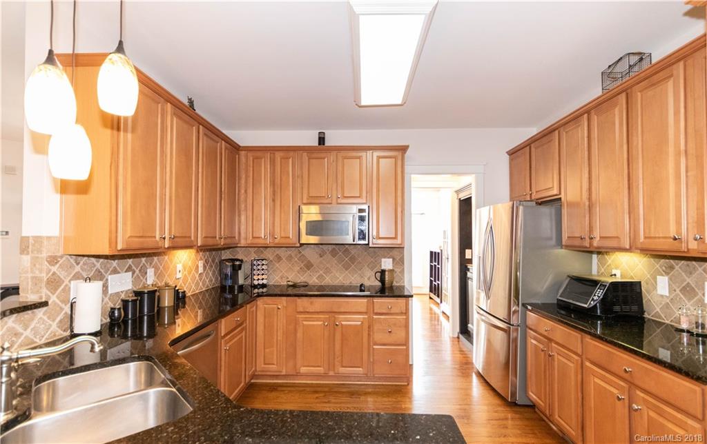 621 Andover Lane Tega Cay, SC 29708 - Photo 19 of 36 Gallery Image 19