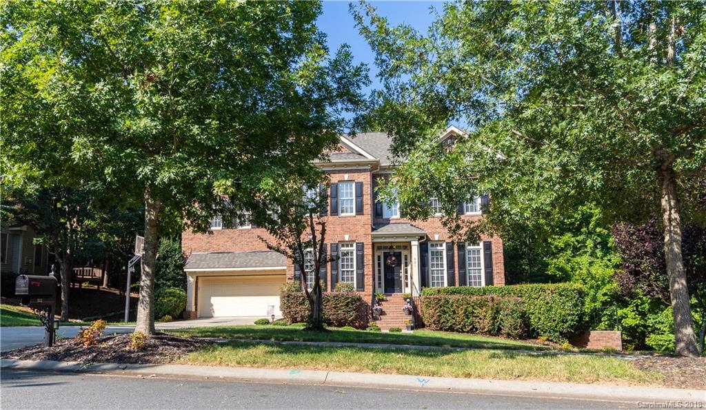 621 Andover Lane Tega Cay, SC 29708 - Photo 3 of 36 Gallery Image 3